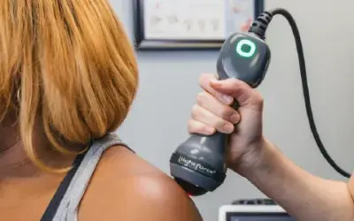 Frozen Shoulders Healing with Deep Tissue Laser Therapy: A Ray of Hope